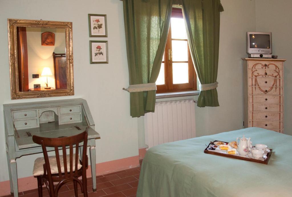 Agriturismo Fattoria Rozzalupi Cerreto Guidi Δωμάτιο φωτογραφία