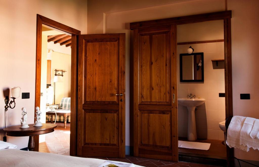 Agriturismo Fattoria Rozzalupi Cerreto Guidi Δωμάτιο φωτογραφία