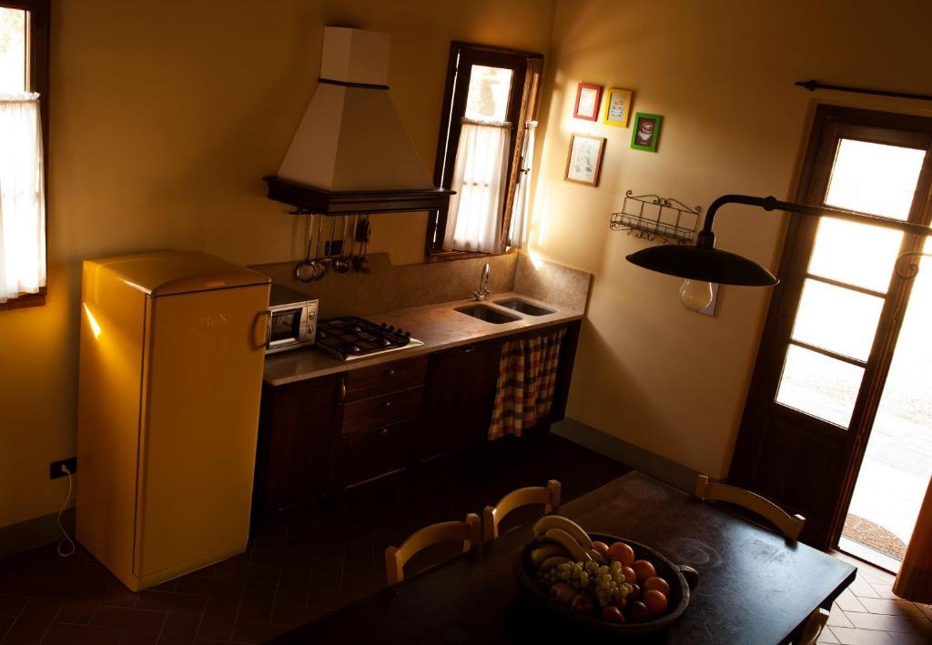 Agriturismo Fattoria Rozzalupi Cerreto Guidi Δωμάτιο φωτογραφία